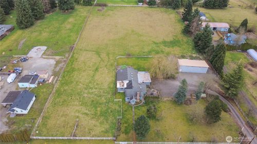 40216 264th Ave Se, Enumclaw, WA, 98022-8360 | Card Image