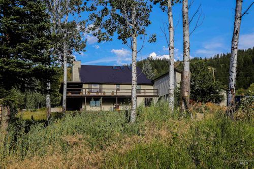 2060 Missman Rd, Council, ID, 83612-5211 | Card Image