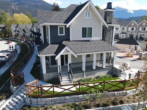 1-7360 Crabapple Crt, Pemberton, BC, V0N2L1 | Card Image