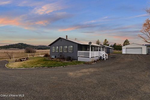 331 15th St, Plummer, ID, 83851-9622 | Card Image