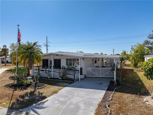 3208 Pluto Cir, NORTH FORT MYERS, FL, 33903 | Card Image