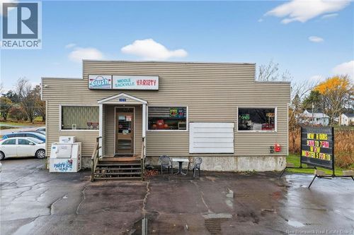 {{alt}} | Card Image