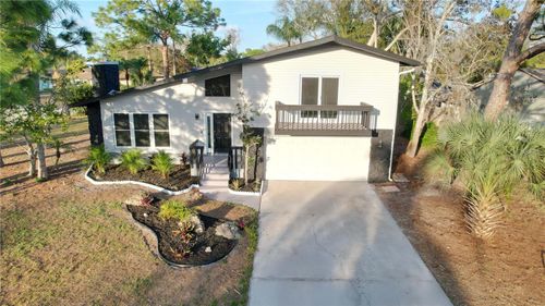 5667 Creekwood Dr, SARASOTA, FL, 34233-1510 | Card Image