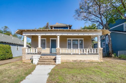 1325 Hurley Ave, Fort Worth, TX, 76104-4240 | Card Image