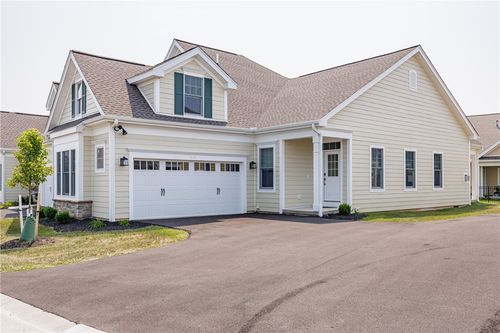 239 Bretlyn Cir, Rochester, NY, 14618-2686 | Card Image