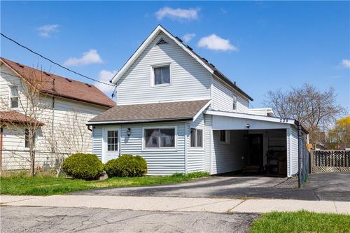 239 Metcalfe St N, Simcoe, ON, N3Y3Y1 | Card Image