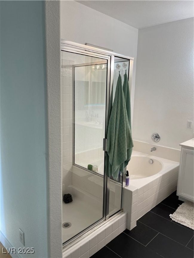 UNIT-14101 - 1525 Spiced Wine Ave, Townhouse with 3 bedrooms, 3 bathrooms and null parking in Henderson NV | Image 18