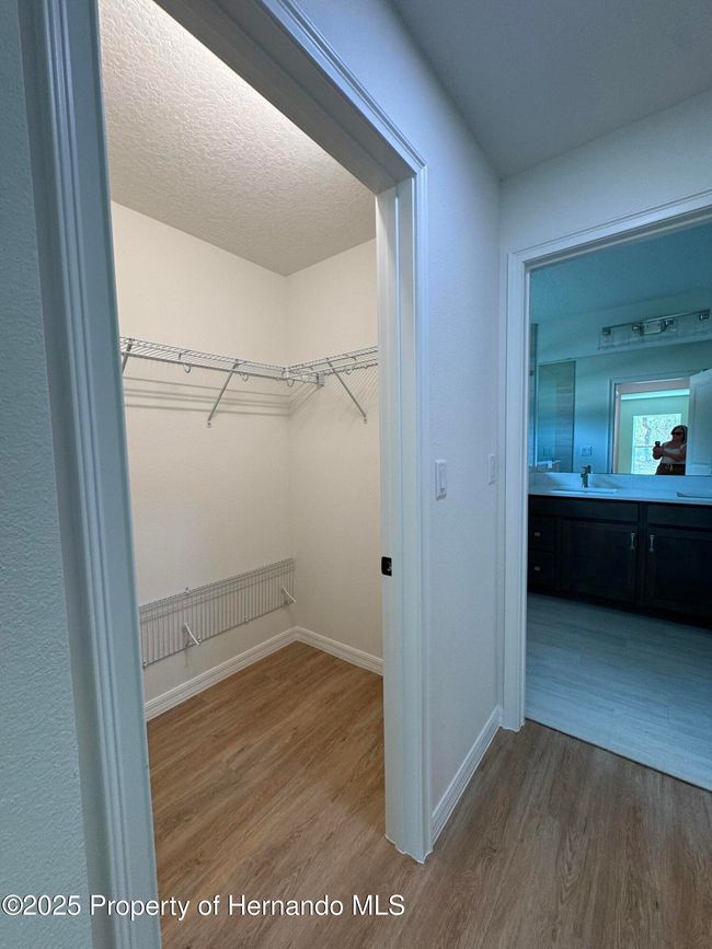 13050 Tinamou Ave, House other with 4 bedrooms, 2 bathrooms and null parking in WEEKI WACHEE FL | Image 13
