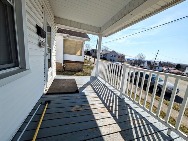 716 George St, House other with 2 bedrooms, 1 bathrooms and 2 parking in Scottdale PA | Image 15