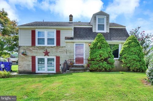 3310 Edenbridge Rd, YORK, PA, 17402 | Card Image