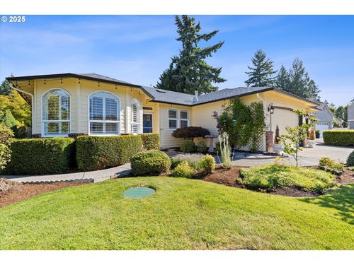 2615 Nw 46th Cir, Camas, WA, 98607-9141 | Card Image