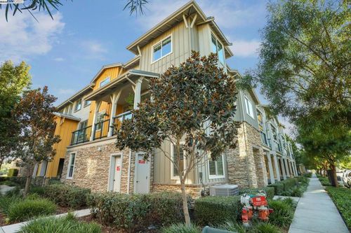 unit-5-833 Tranquility Cir, Livermore, CA, 94551-6610 | Card Image