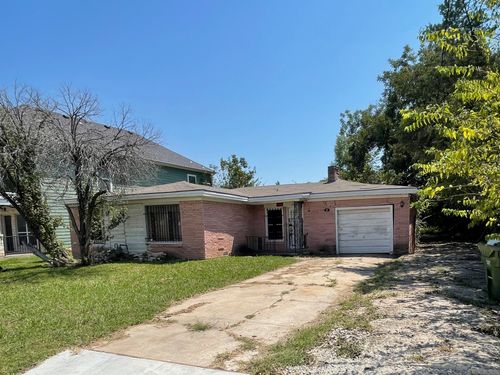 1708 James Ave, Waco, TX, 76706-2007 | Card Image