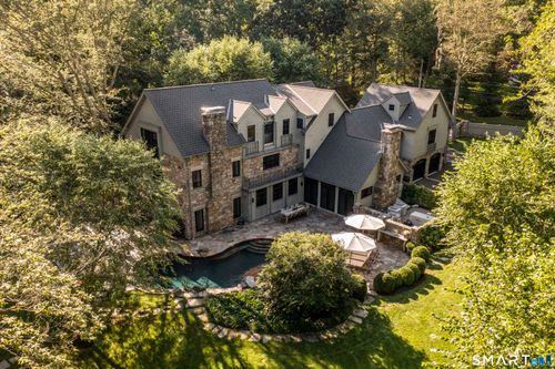 31 Stonybrook Rd, Westport, CT, 06880-2913 | Card Image