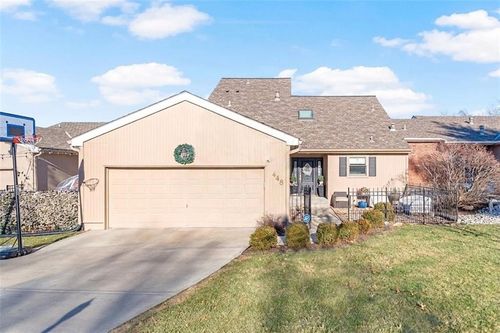 448 Ne Point Dr, Lee's Summit, MO, 64064-1588 | Card Image