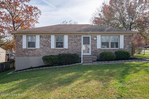 1601 Betances Ct, La Grange, KY, 40031-9515 | Card Image