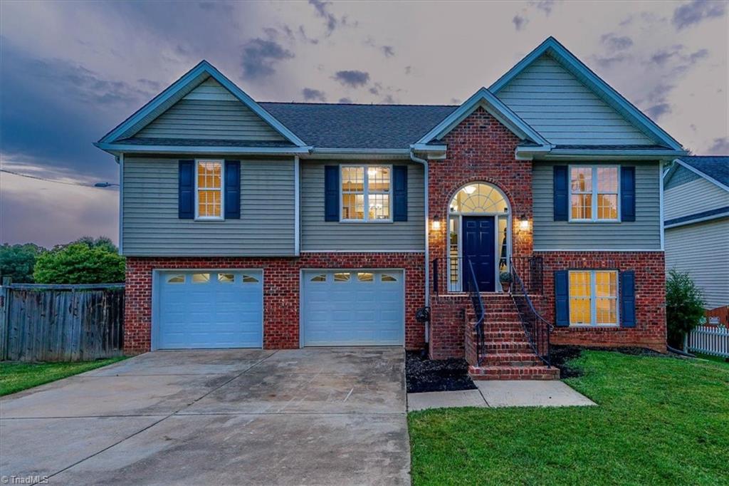 Salem Lake Rd, Winston Salem, NC 27107
