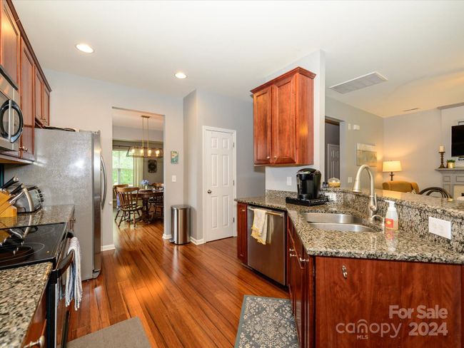 2022 Sugarbush Dr, House other with 3 bedrooms, 3 bathrooms and null parking in Charlotte NC | Image 19