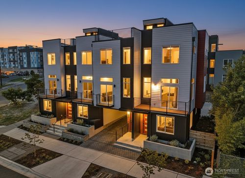 4306 S Holden St, Seattle, WA, 98118-4118 | Card Image