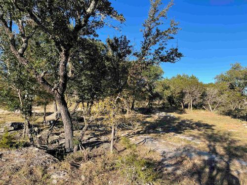 2125 Park View Dr, Marble Falls, TX, 78654-2004 | Card Image