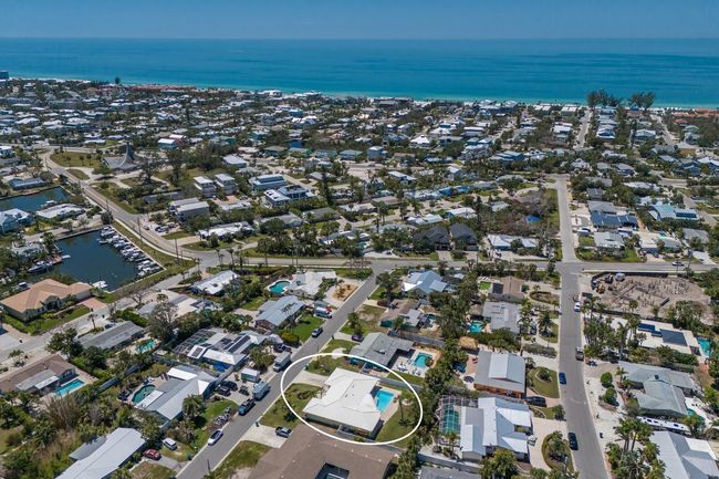 508 70 Th St, House other with 3 bedrooms, 2 bathrooms and null parking in HOLMES BEACH FL | Image 37