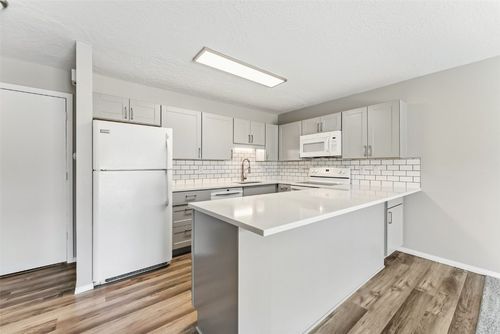 104-1043 Straight Creek Dr, DILLON, CO, 80435-6963 | Card Image