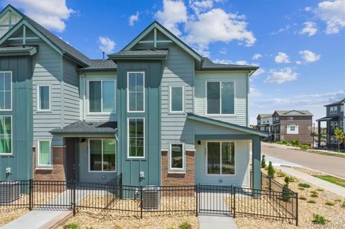 6807 Huddersfield Ln, Castle Pines, CO, 80108-8952 | Card Image