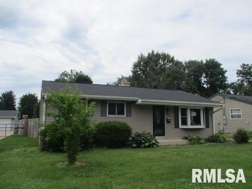 1050 E Fremont St, Galesburg, IL, 61401-3030 | Card Image