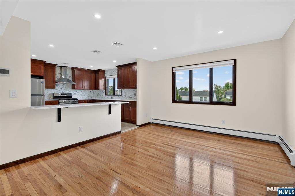 Residential Lease in Clifton 3
