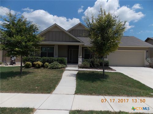 834 Madison Ave, New Braunfels, TX, 78130-3918 | Card Image