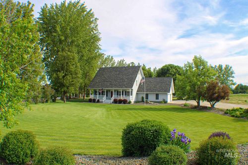 1725 W Central Rd, Emmett, ID, 83617-9618 | Card Image