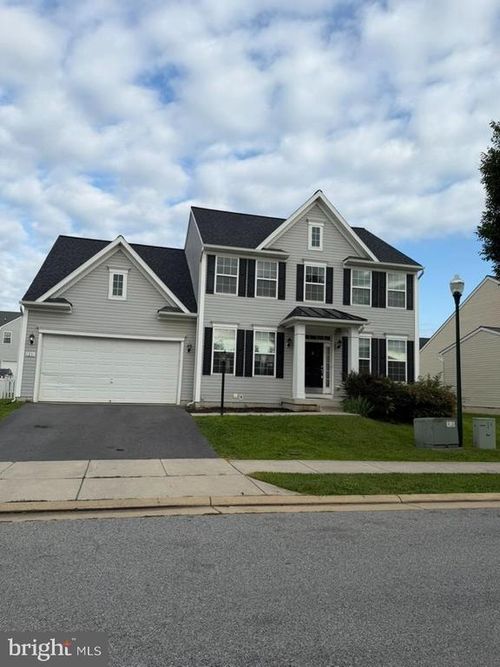 1231 Stallion St, RANSON, WV, 25438-5721 | Card Image