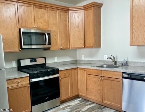 145-145 Conover Ter, LEBANON, NJ, 08833-2179 | Card Image