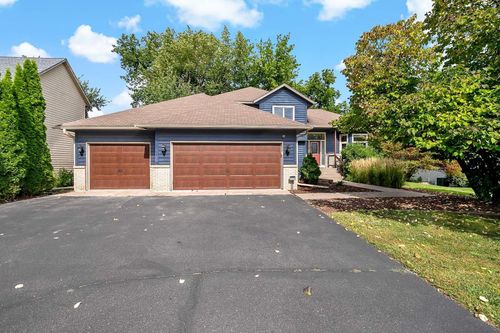 5420 Riverwood Ln, Savage, MN, 55378-4402 | Card Image