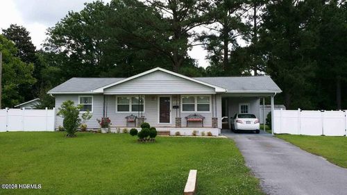 1006 Onsville Dr, Jacksonville, NC, 28546-6642 | Card Image