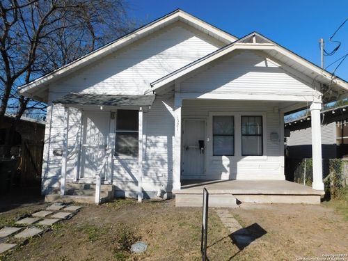 a-1521 Hays St, San Antonio, TX, 78202-1429 | Card Image