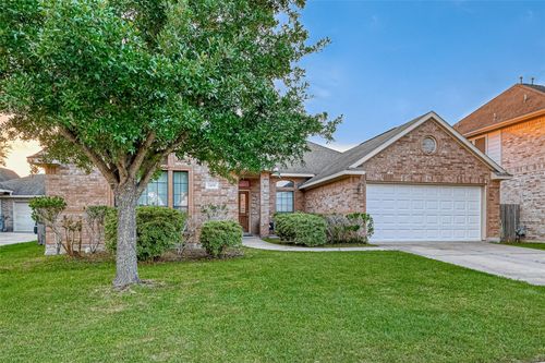 2439 Kilgarney Keep St, Dickinson, TX, 77539-5088 | Card Image