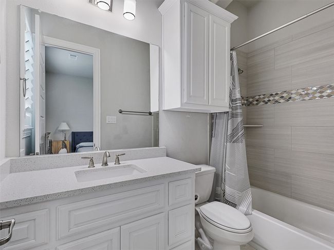 Seocndary bath on the first floor | Image 21