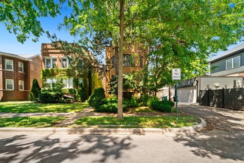 1428 N Austin Blvd, Oak Park, IL, 60302-1185 | Card Image