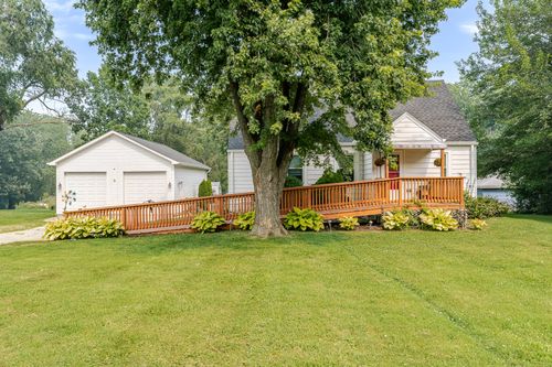 7803 Colorado St, Merrillville, IN, 46410-5801 | Card Image