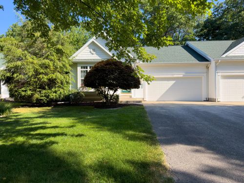 2-14993 Thoroughbred Run, Spring Lake Township, MI, 49456 | Card Image