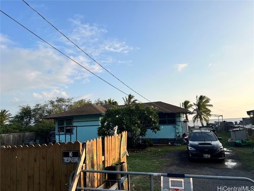 54 Beach Pl, Kaunakakai, HI, 96748 | Card Image