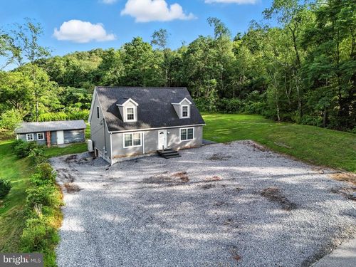 61 Pry Ave, Glen Richey, PA, 16837-3725 | Card Image