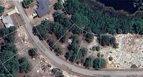 665 Lake Tina Dr, Lake Placid, FL, 33852-7338 | Card Image