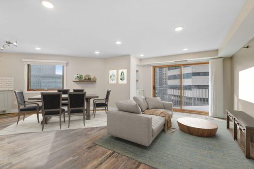 502-121 Washington Ave S, Minneapolis, MN, 55401 | Card Image