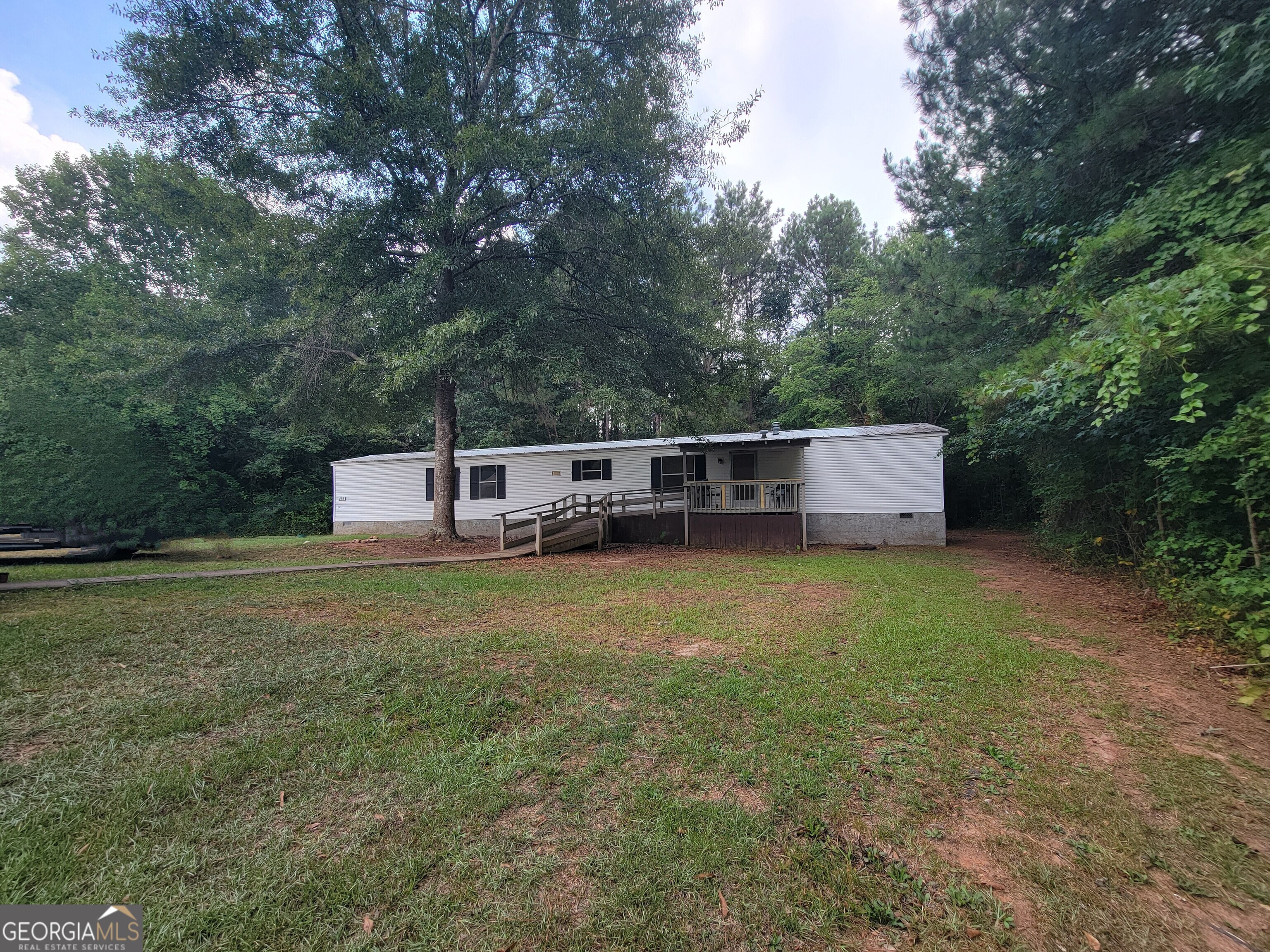 River Cir, Hogansville, GA 30230