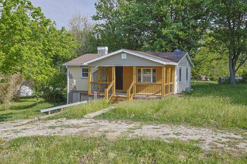 9050 Us Highway 50, Aurora, IN, 47001-9146 | Card Image