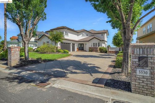 5530 Edgeview Dr, Discovery Bay, CA, 94505-9279 | Card Image