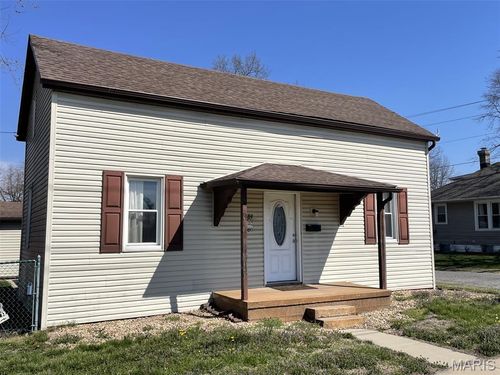 889 1st St, Breese, IL, 62230-1729 | Card Image
