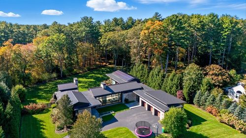 63 Sylvan Ln, Weston, MA, 02493-1027 | Card Image
